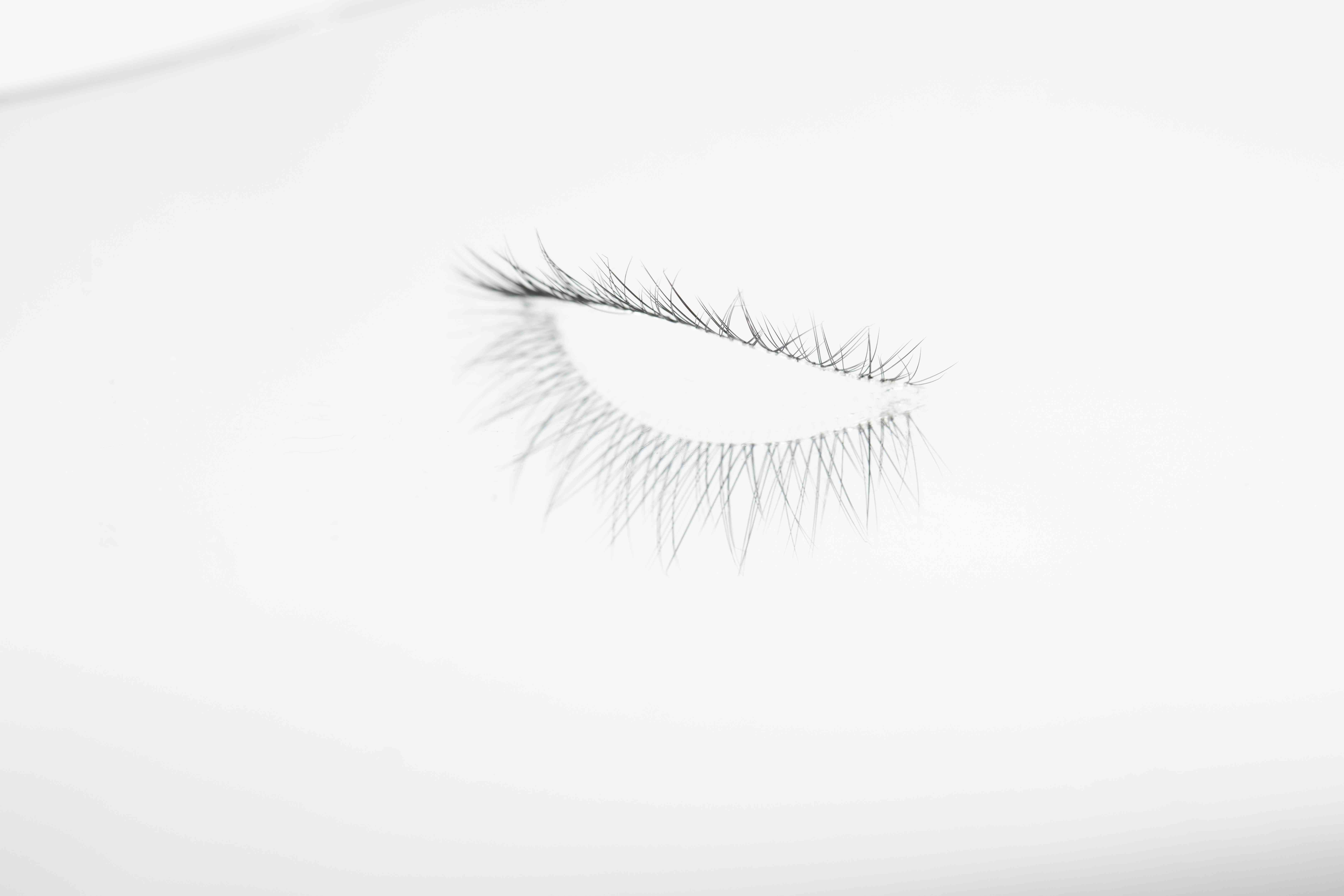 HAND-TIED LIKE LASHES