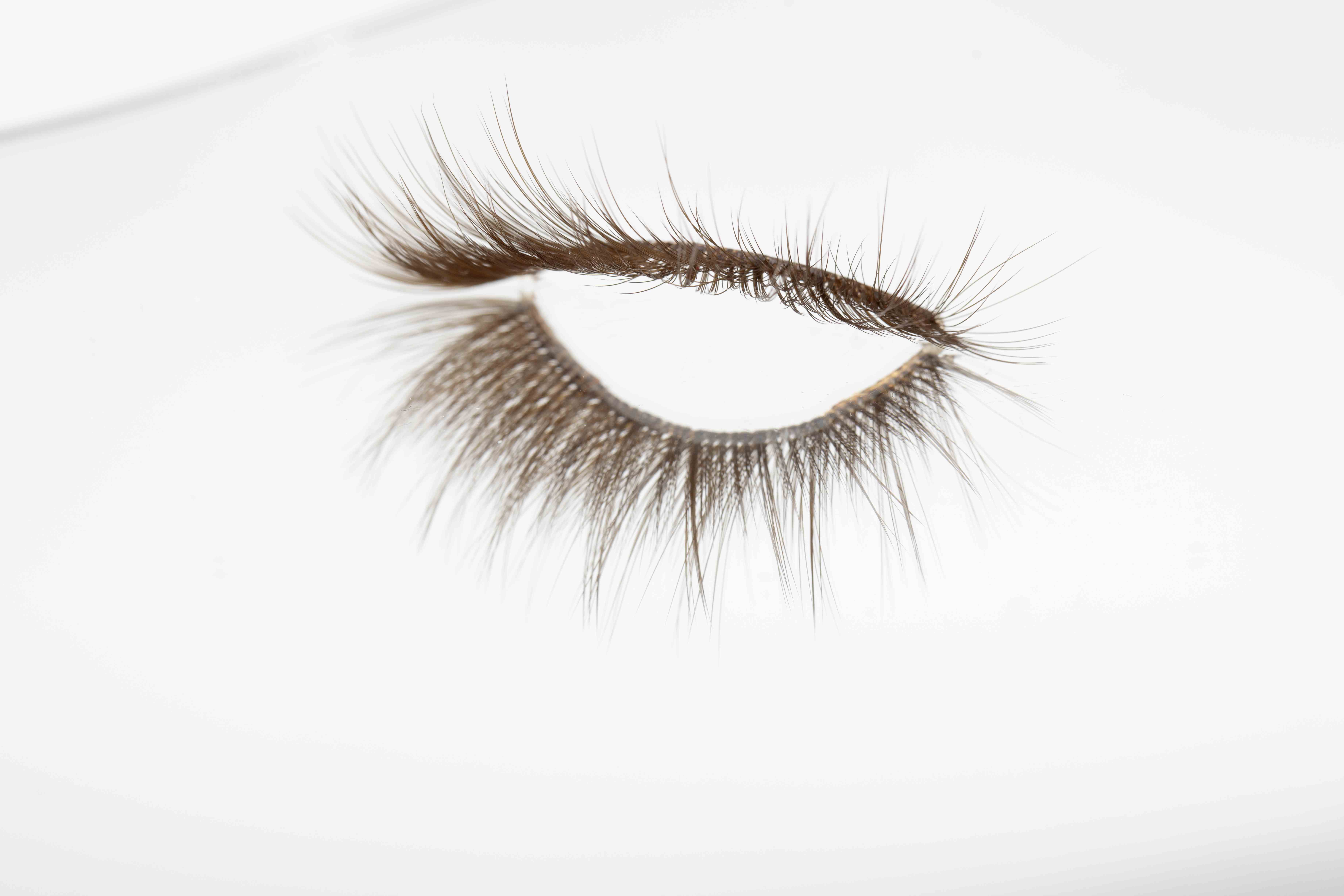 BROWN LASHES