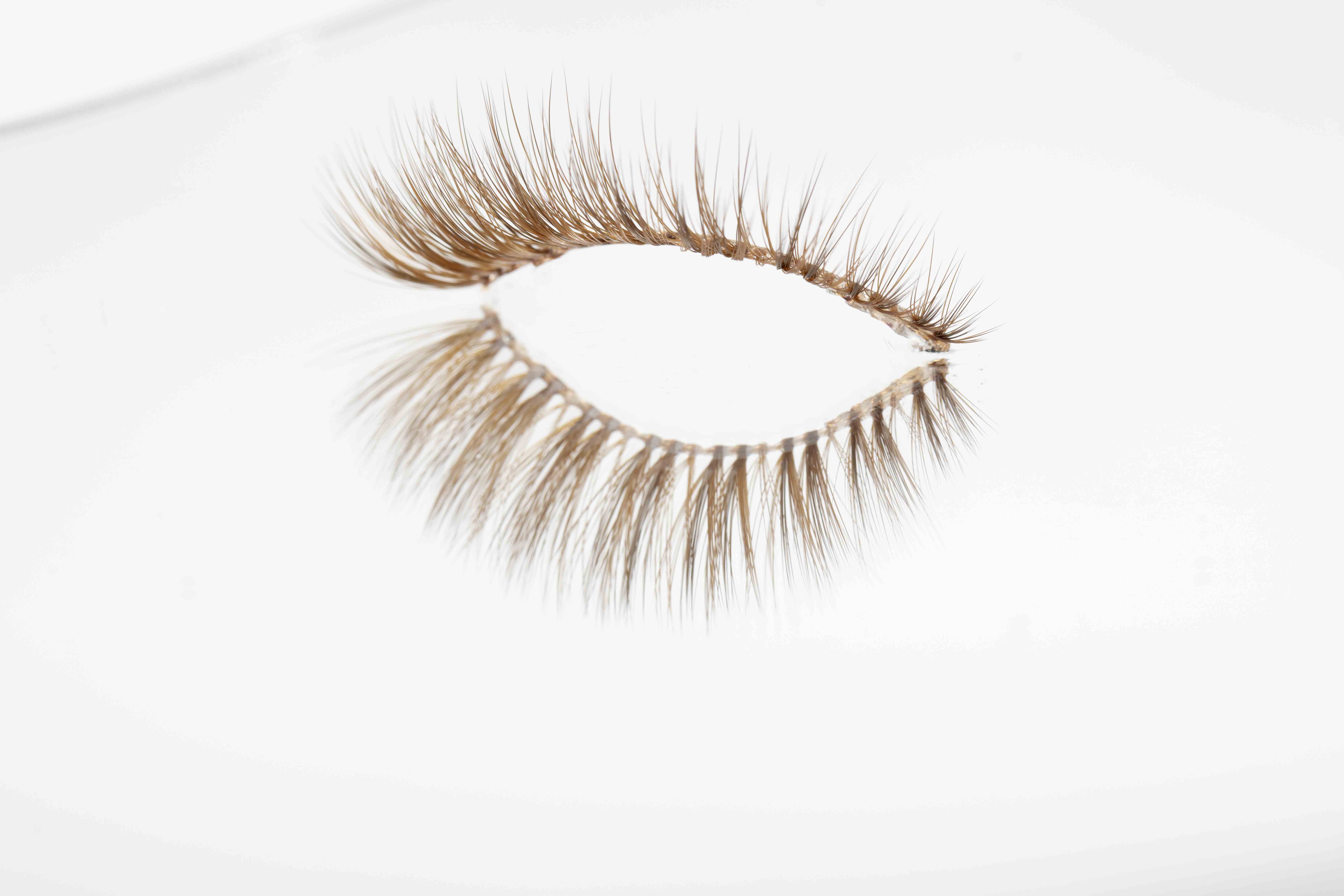 BROWN LASHES