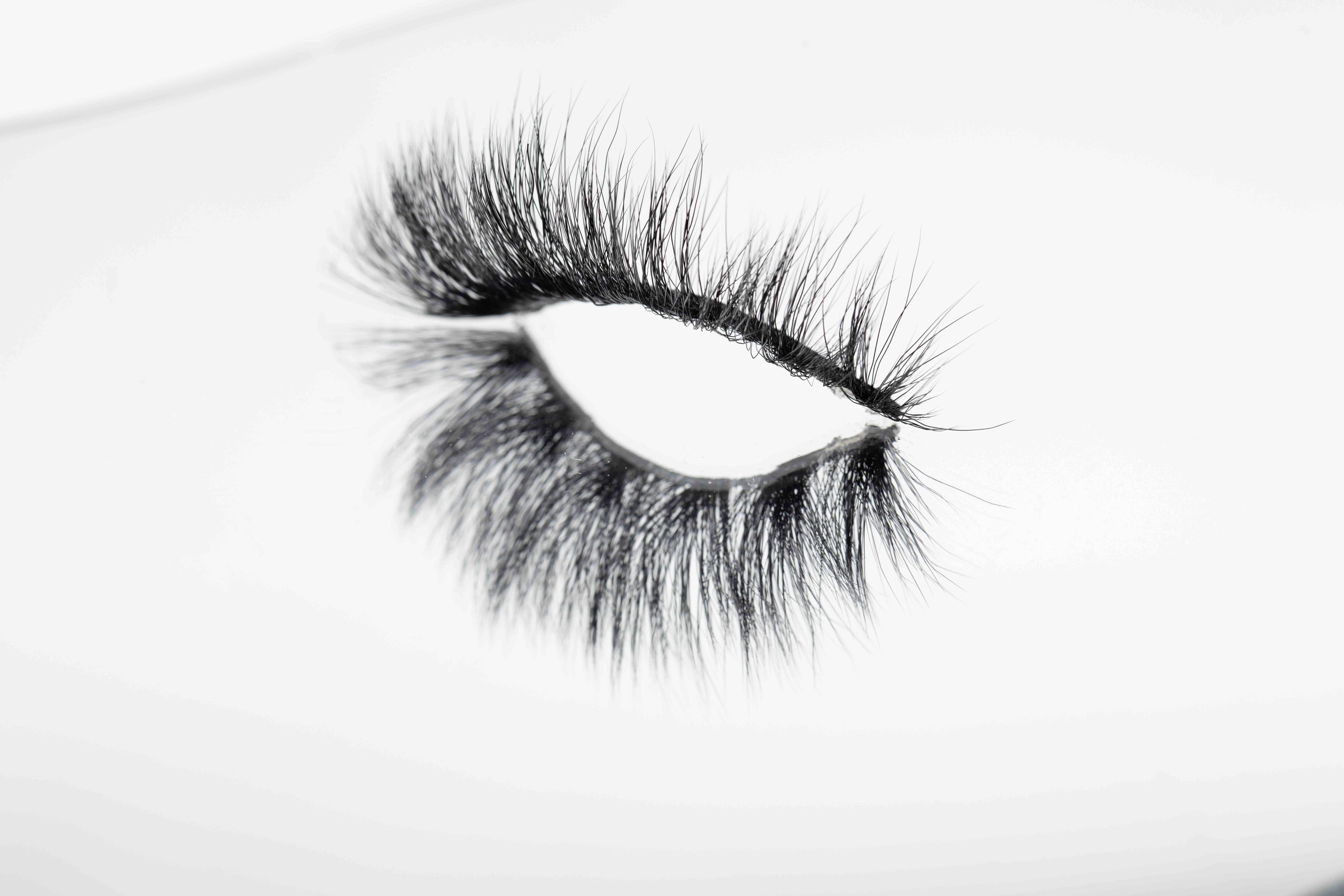 8D FAUX MINK LASHES