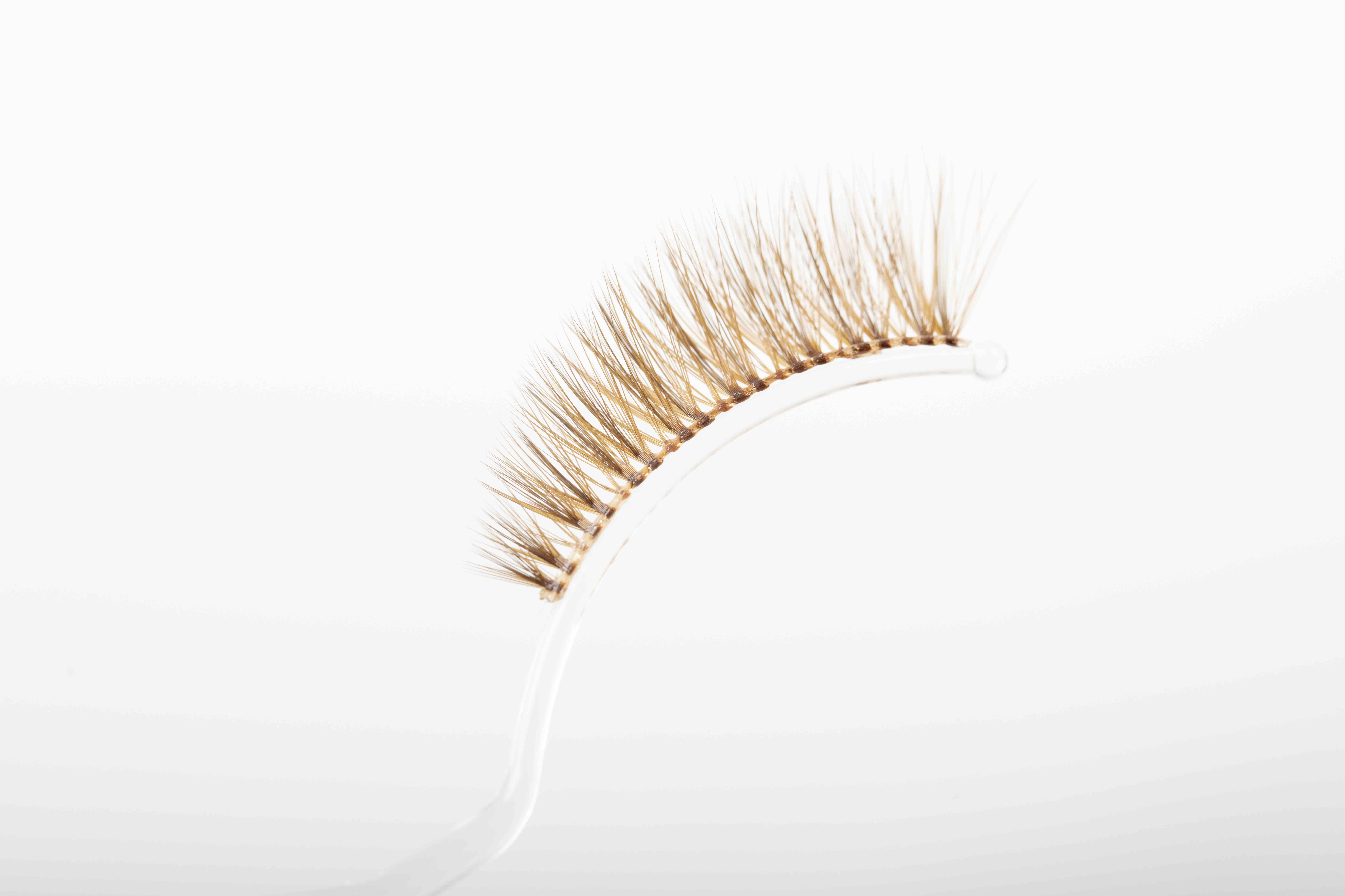 BROWN LASHES