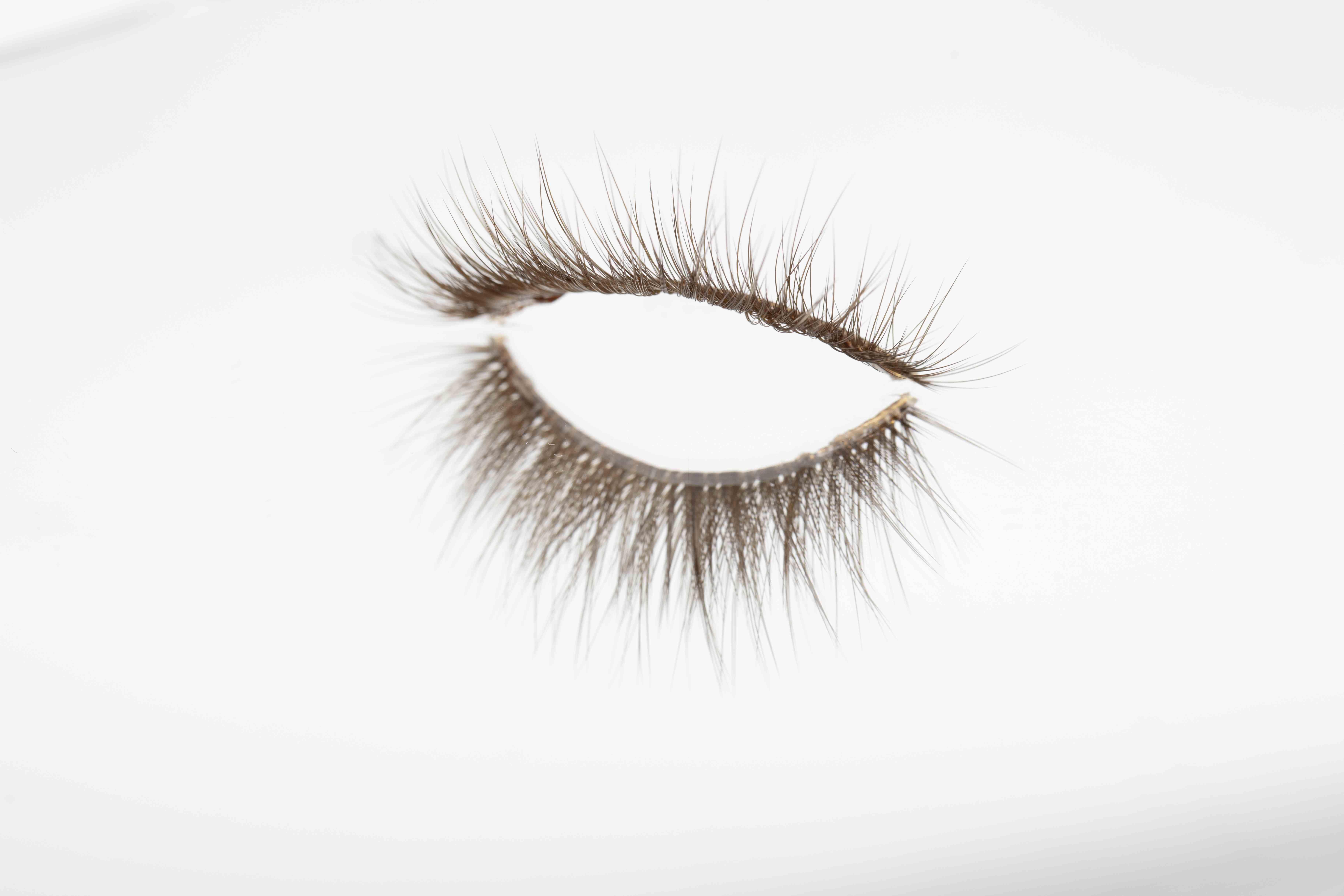BROWN LASHES