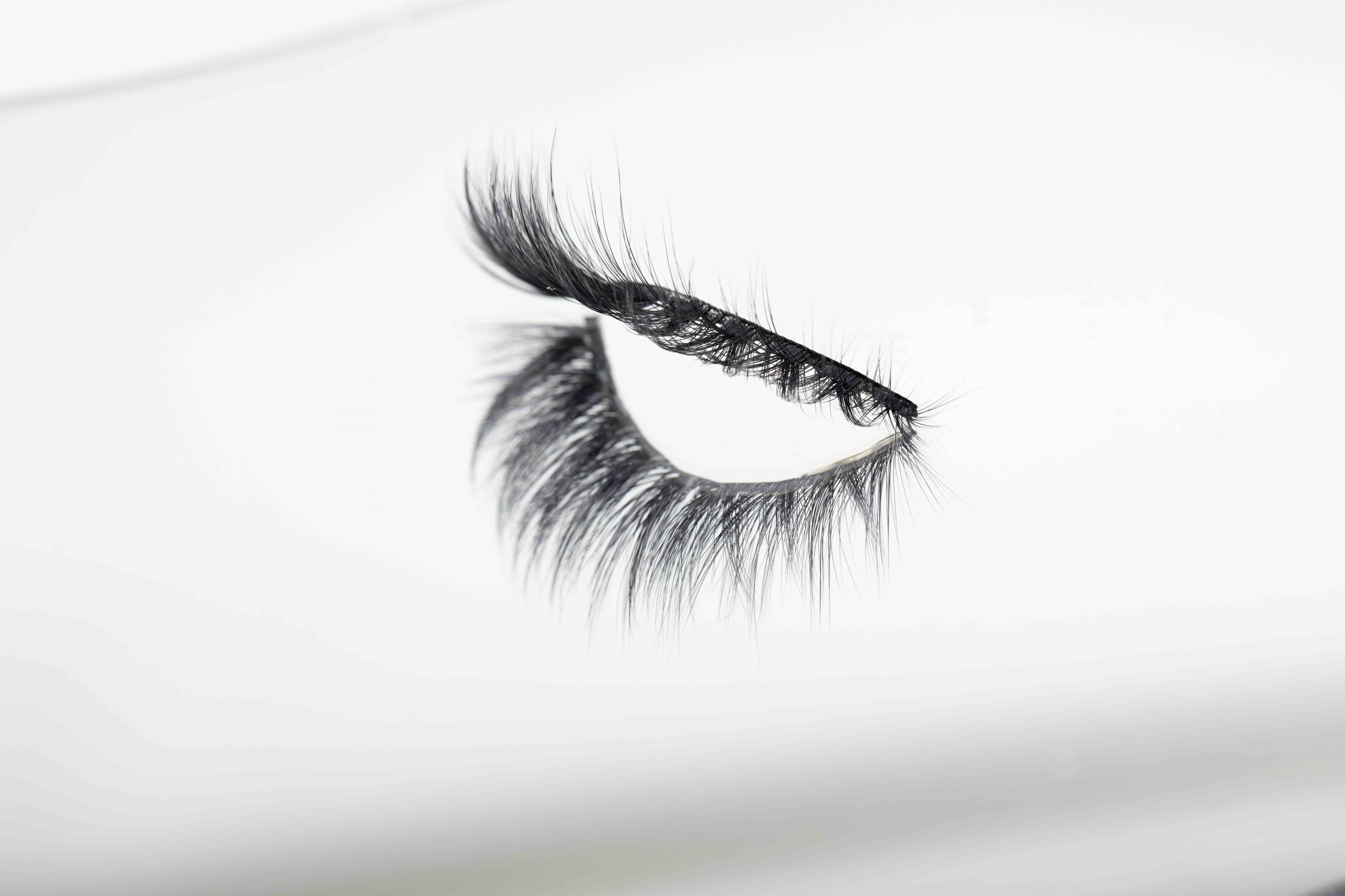 8D FAUX MINK LASHES