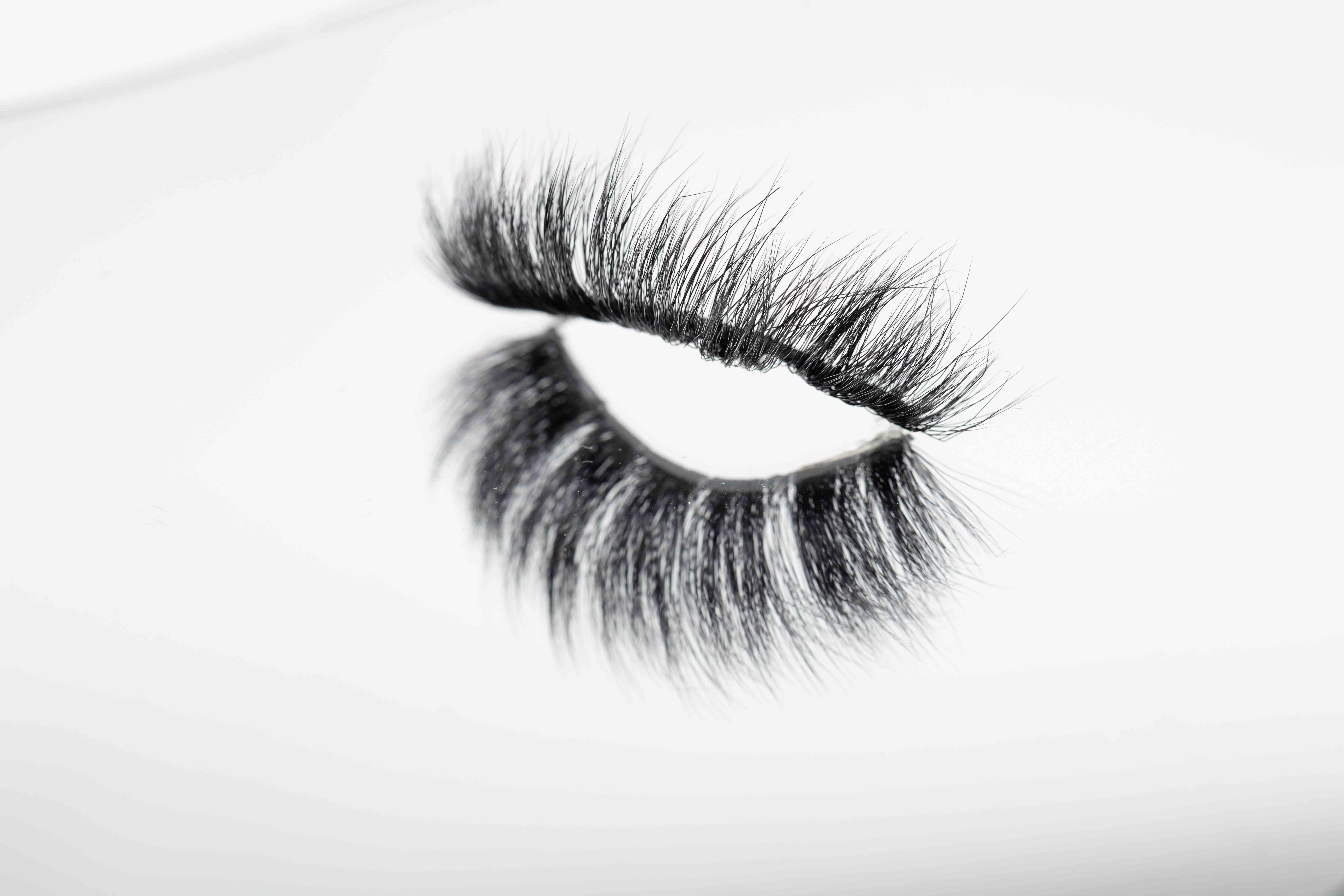 8D FAUX MINK LASHES