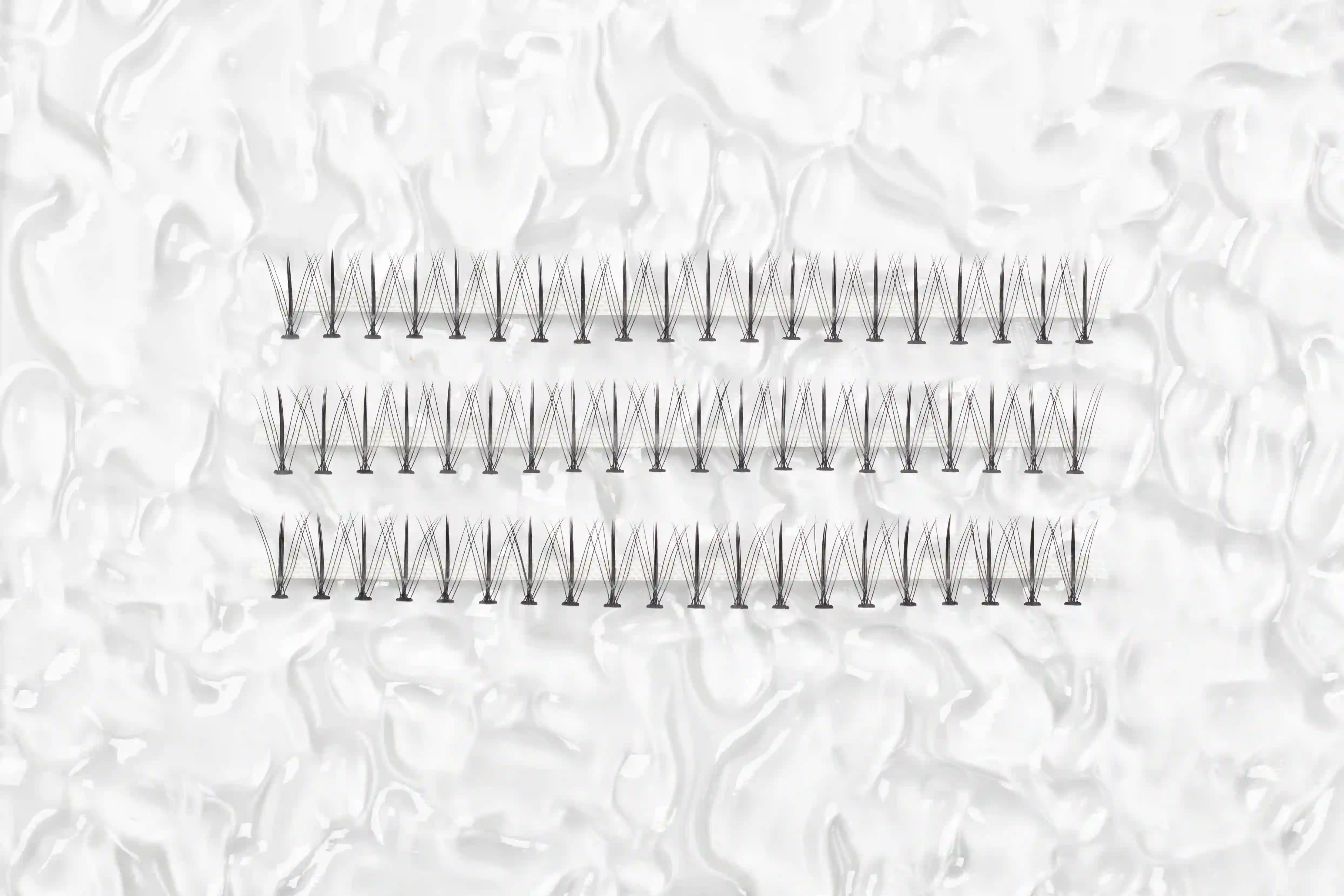 HEAT-BONDED CLUSTER LASHES