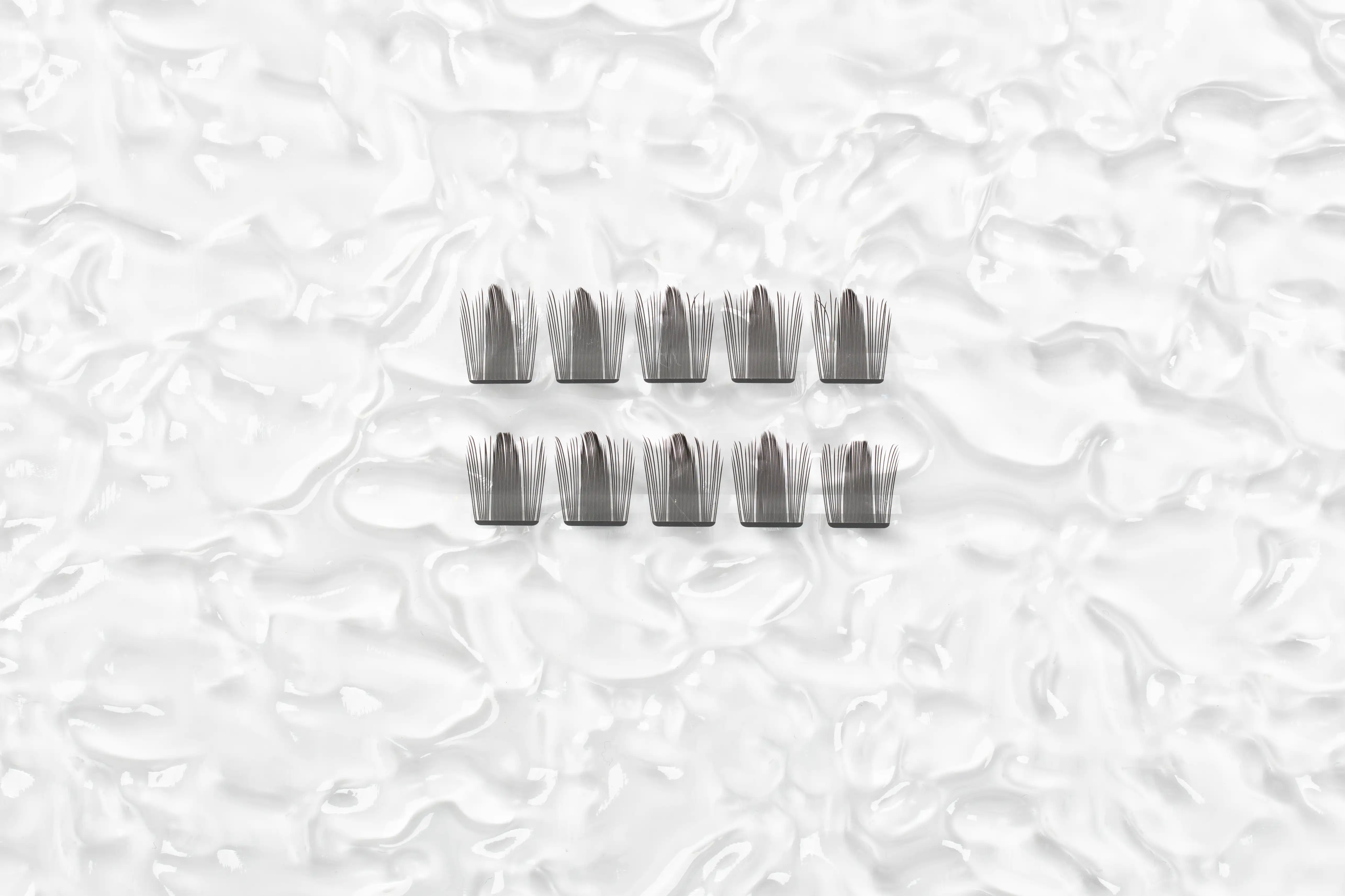 ANIME CLUSTER LASHES