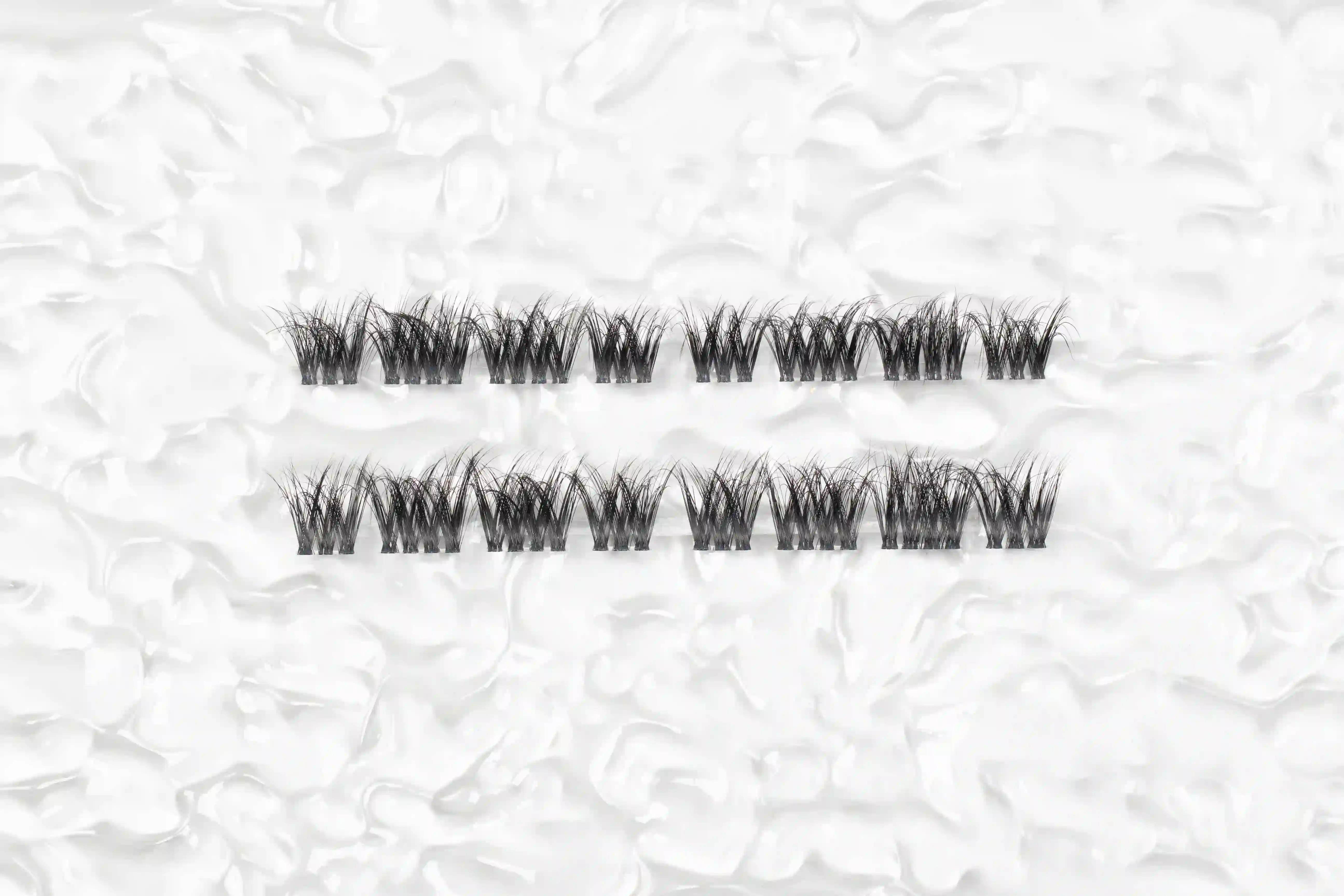FLUFFY CLUSTER LASHES