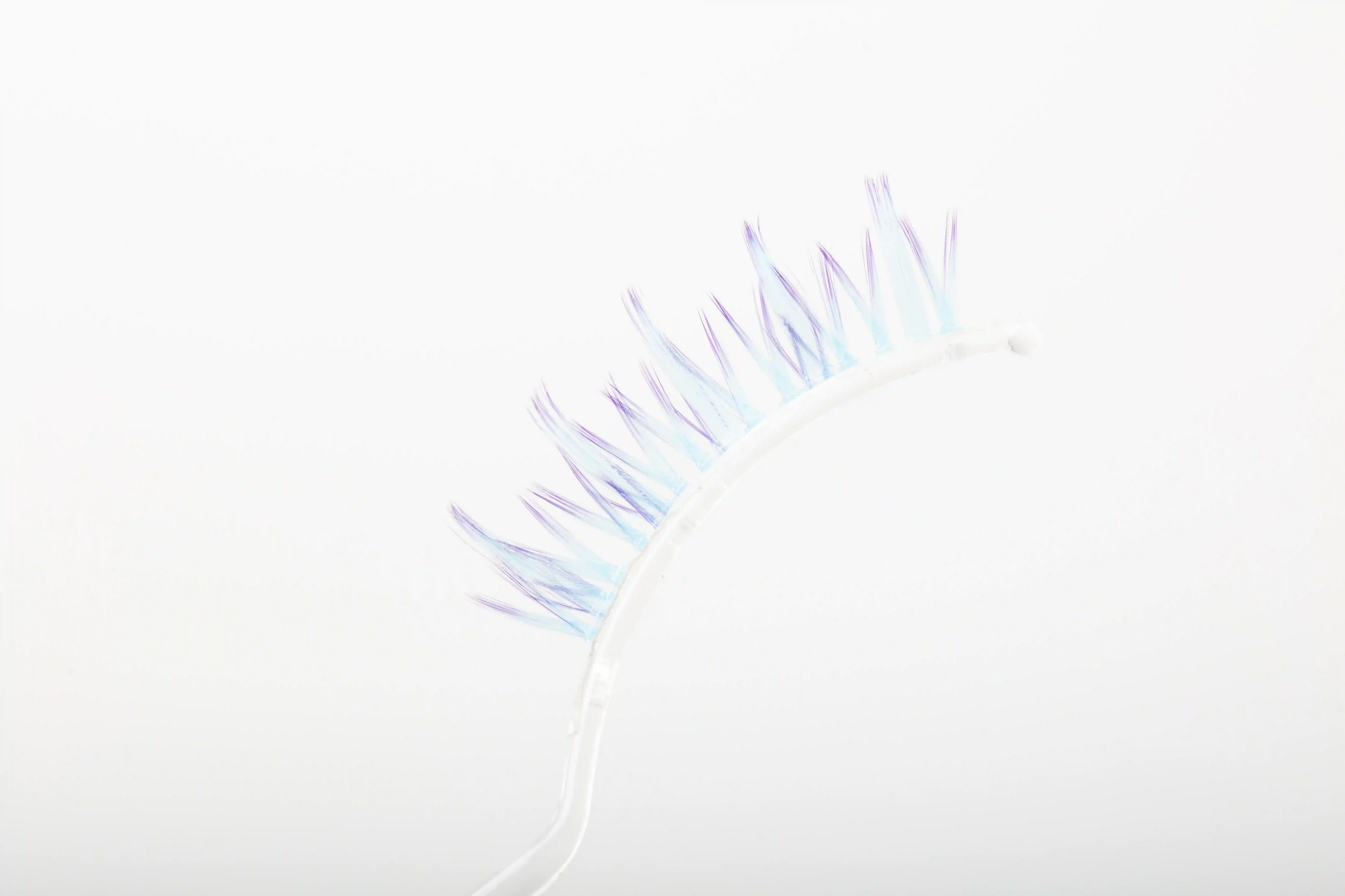 COLOUR CLUSTER LASHES