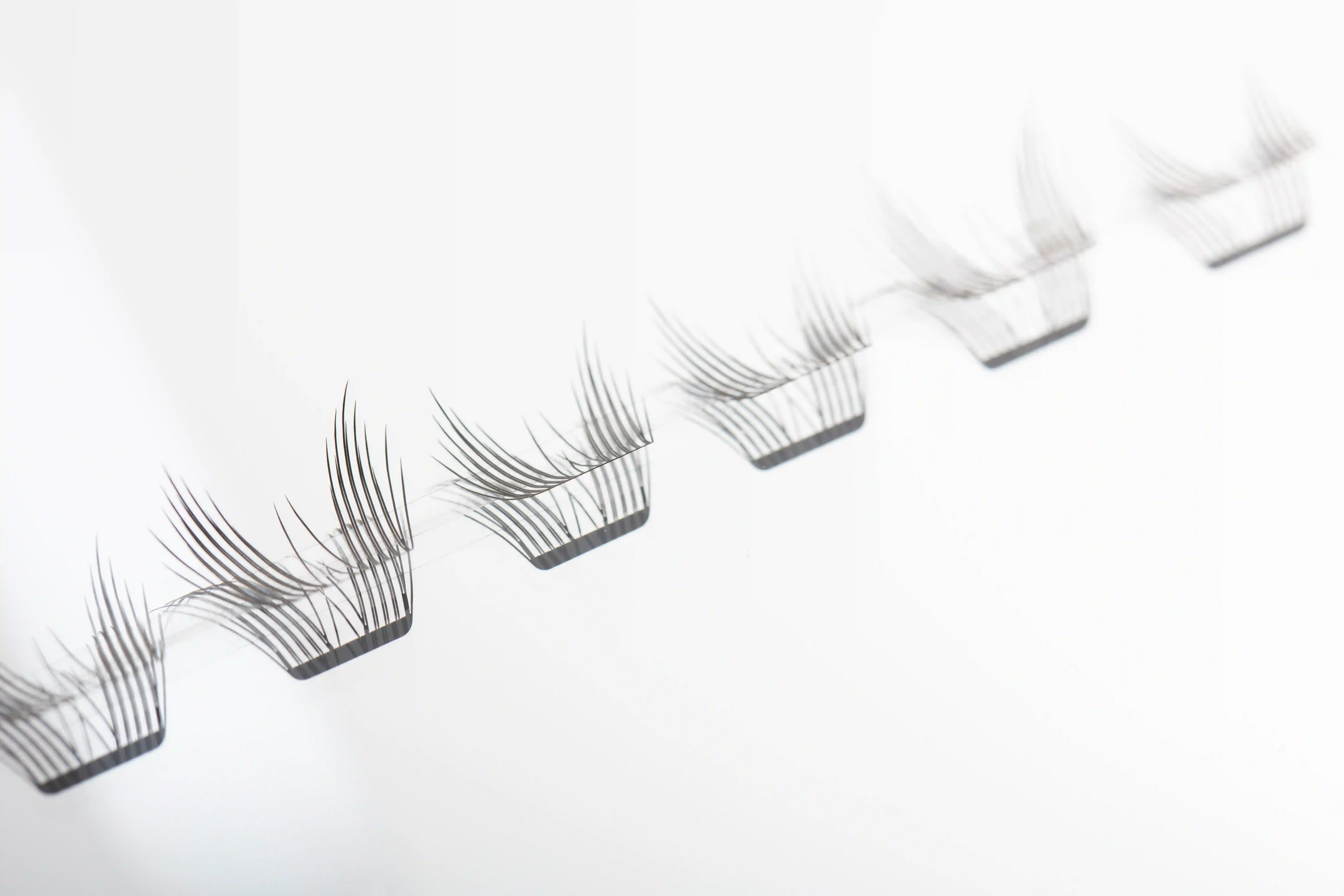 ANIME CLUSTER LASHES