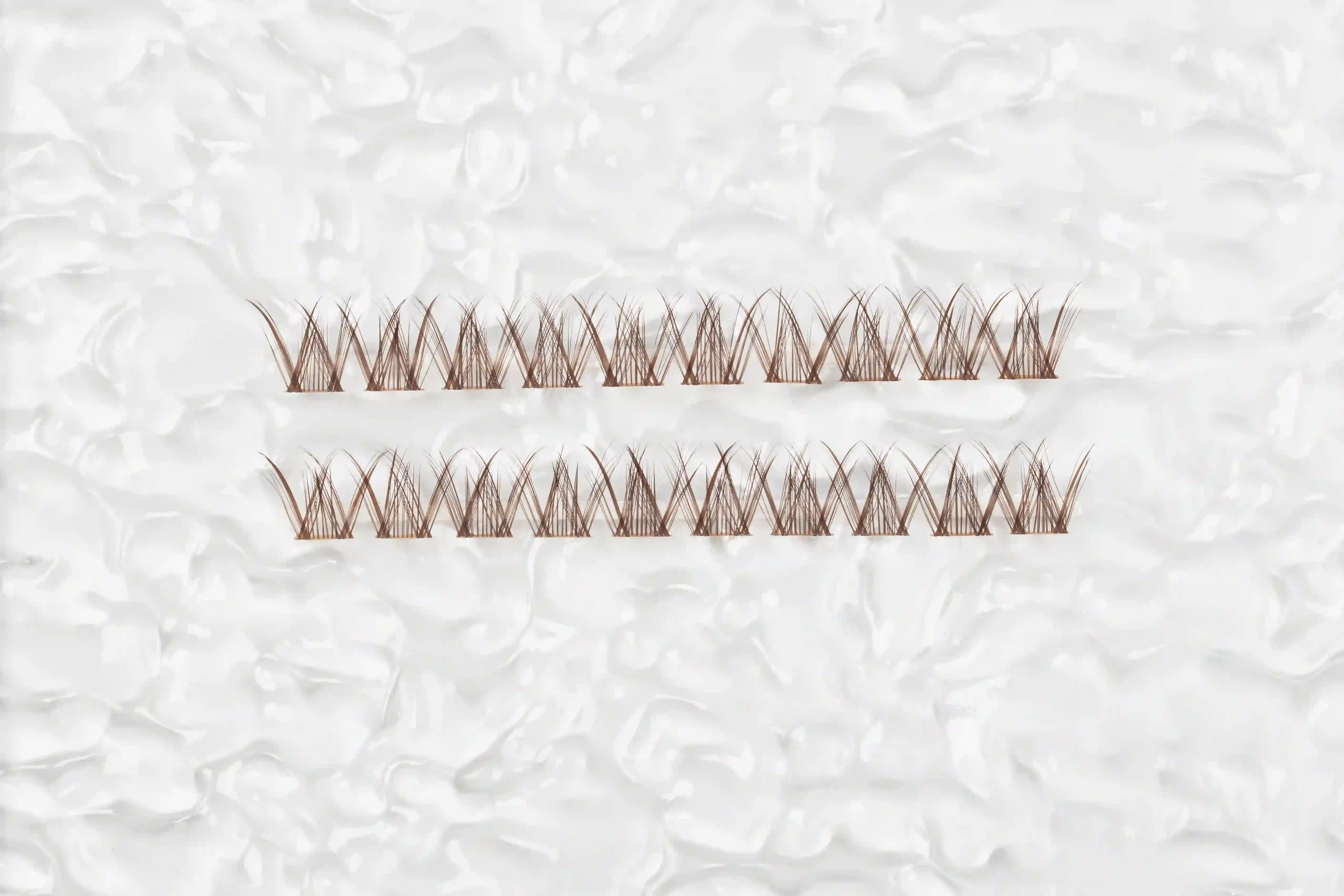 BROWN CLUSTER LASHES