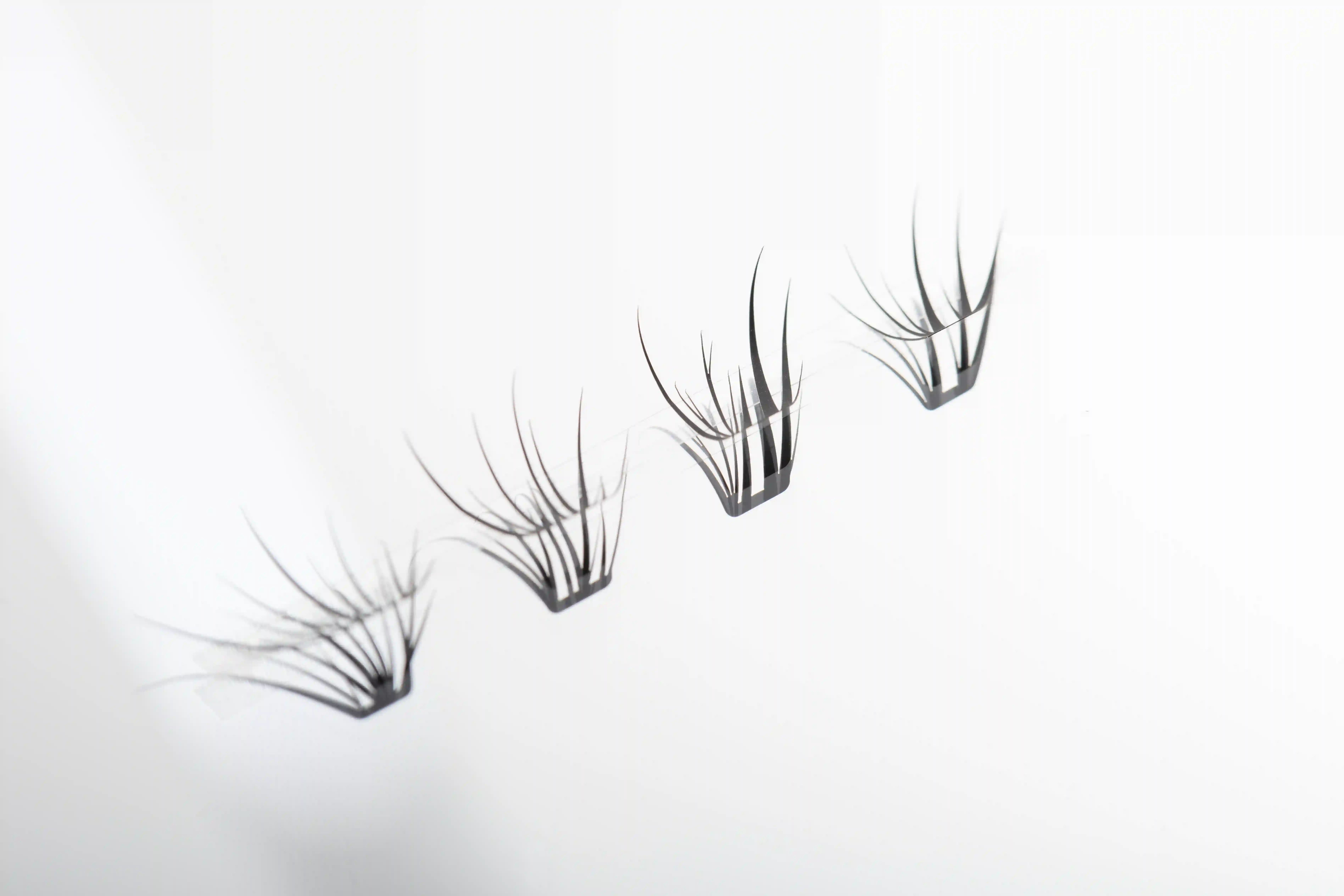 ANIME CLUSTER LASHES