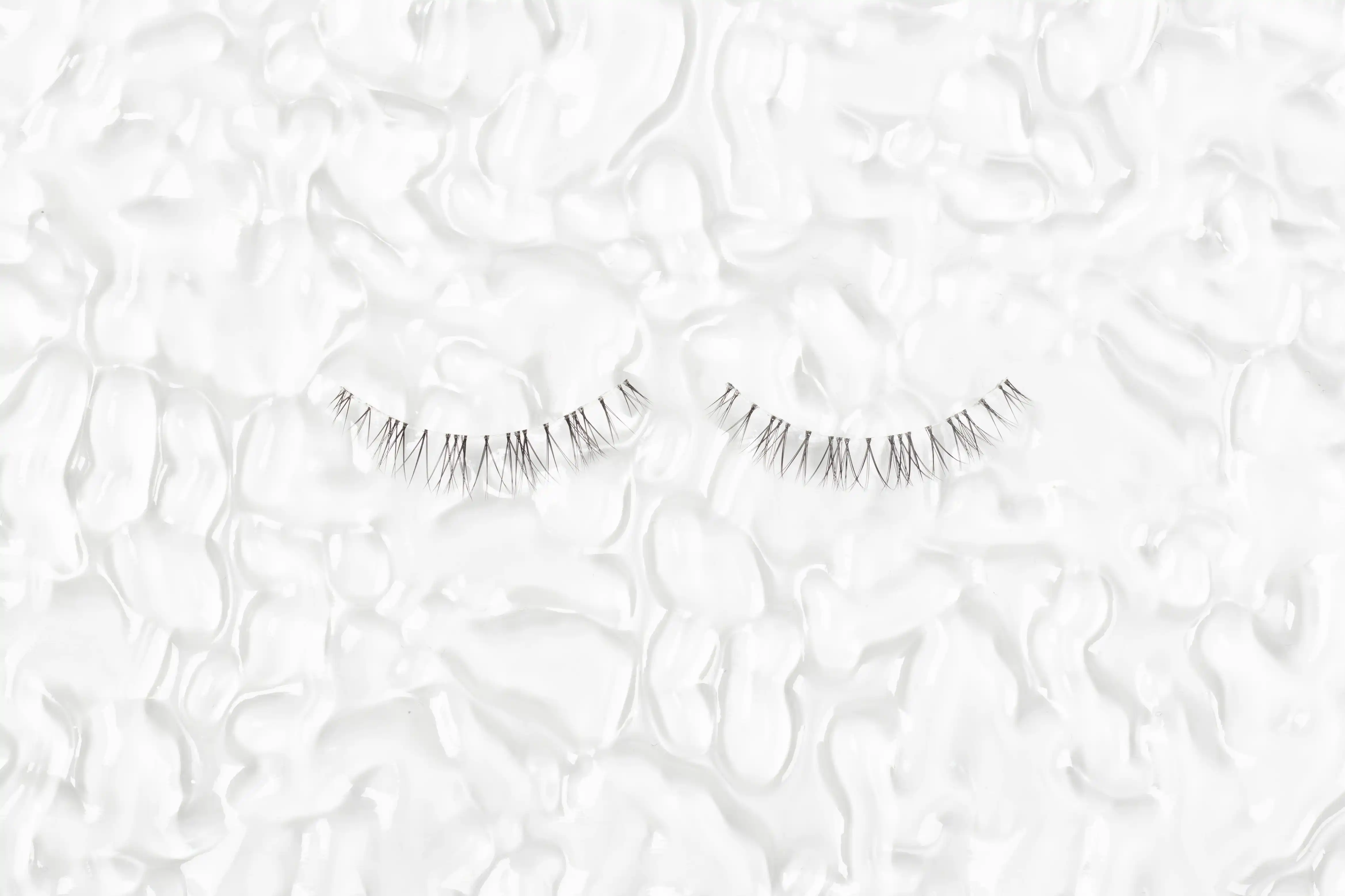 HAND-TIED LIKE LASHES