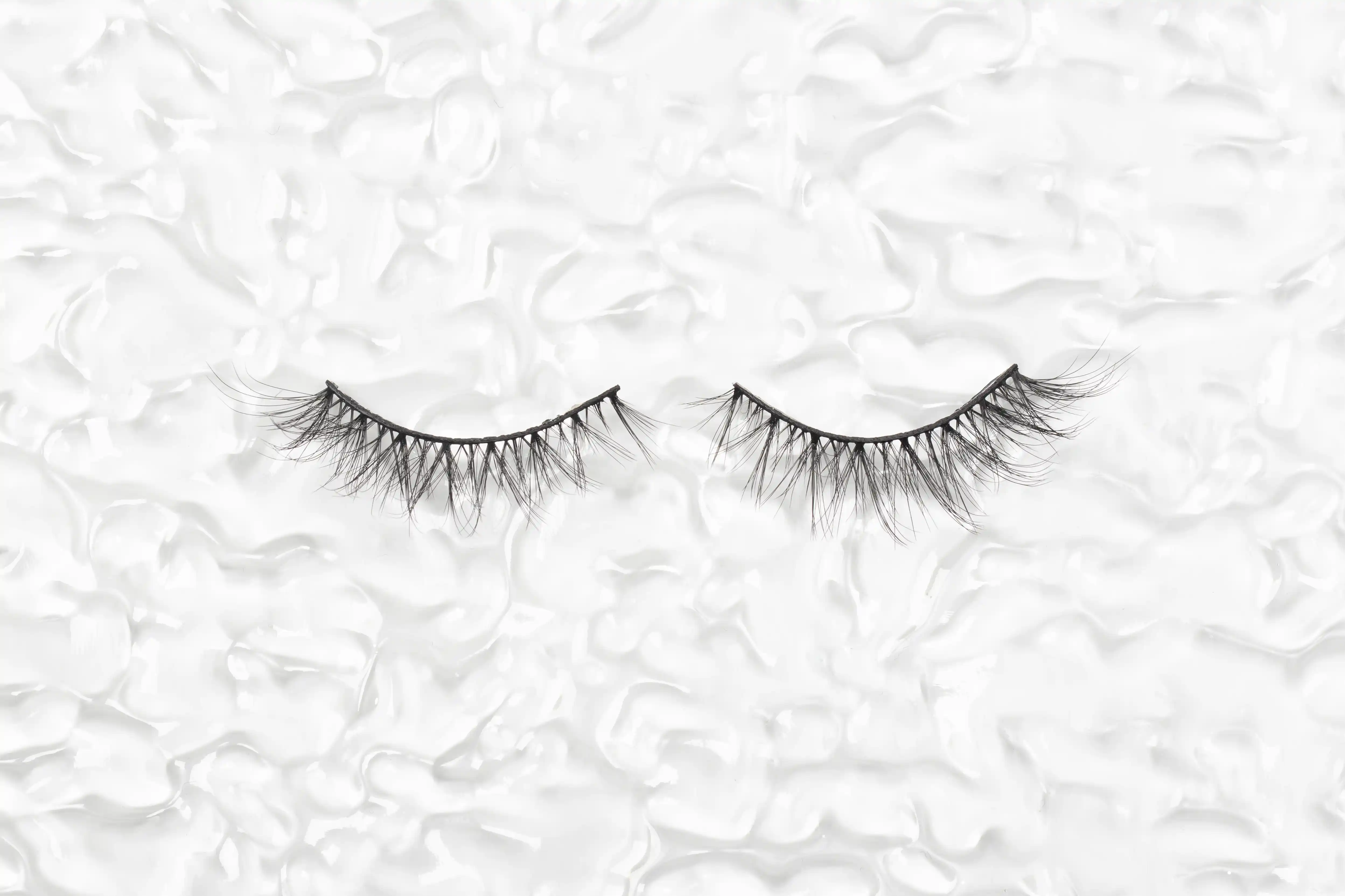 HOLLOW FIBER LASHES