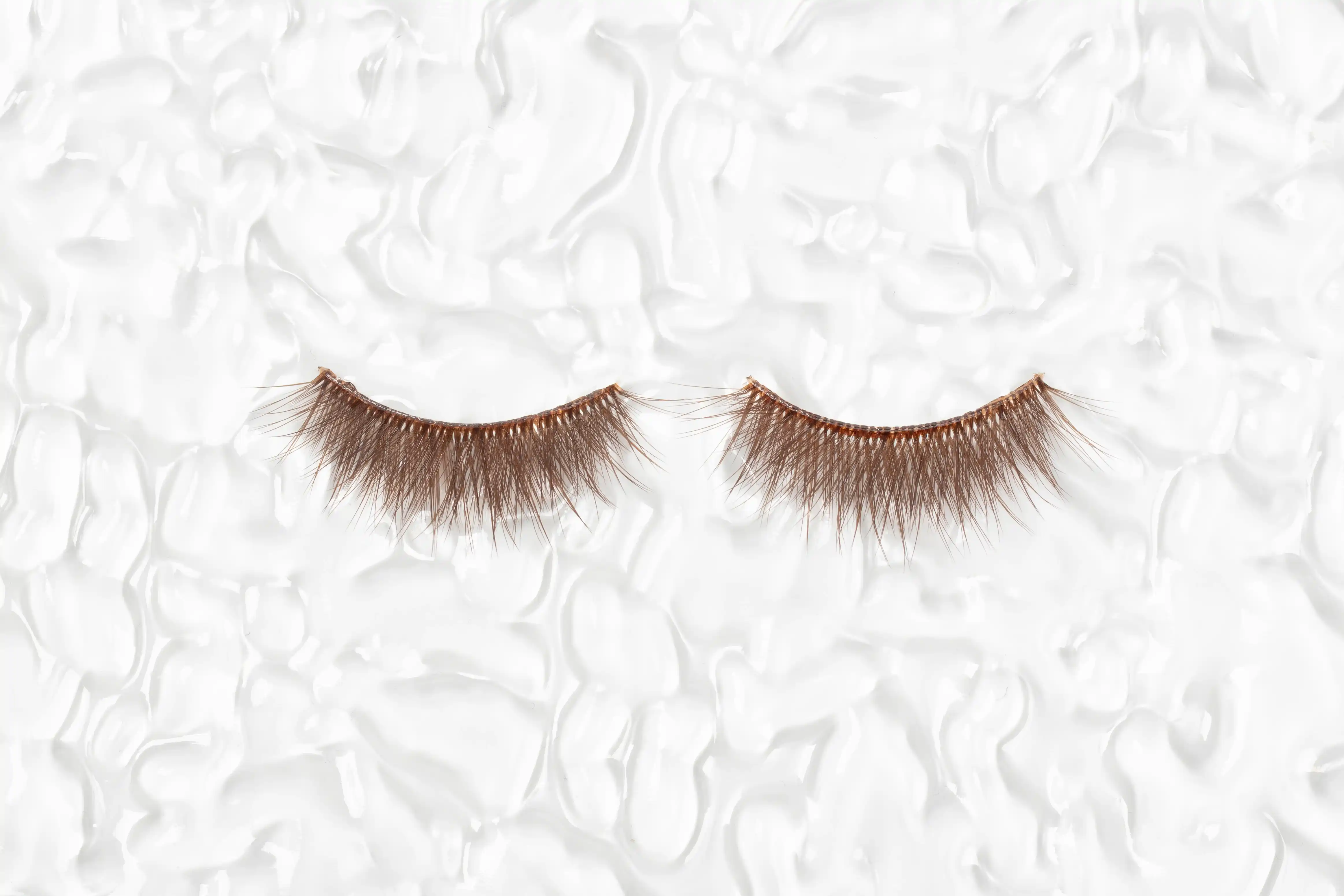 BROWN LASHES