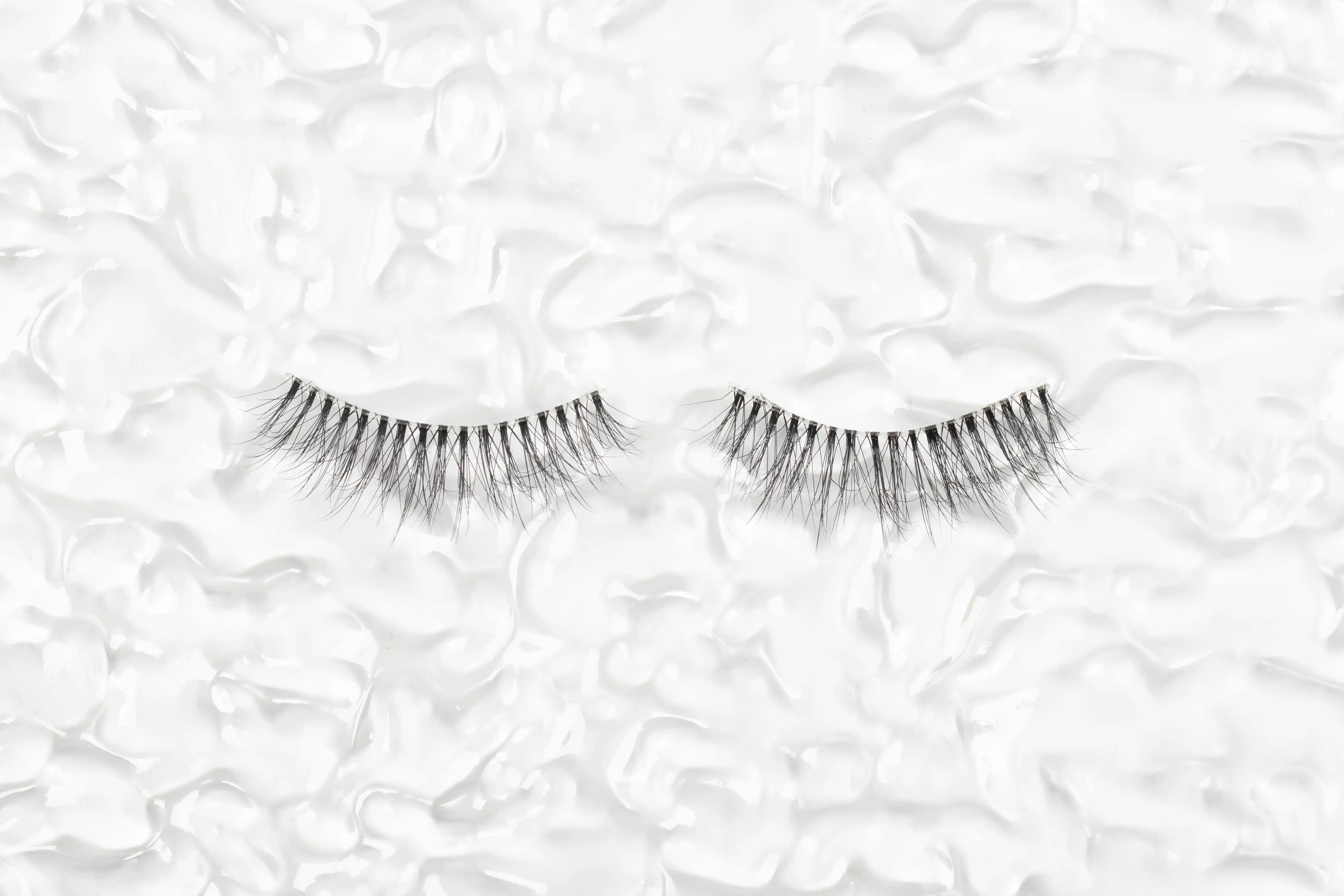 ULTRA-FINE SLENDER TIPS LASHES 