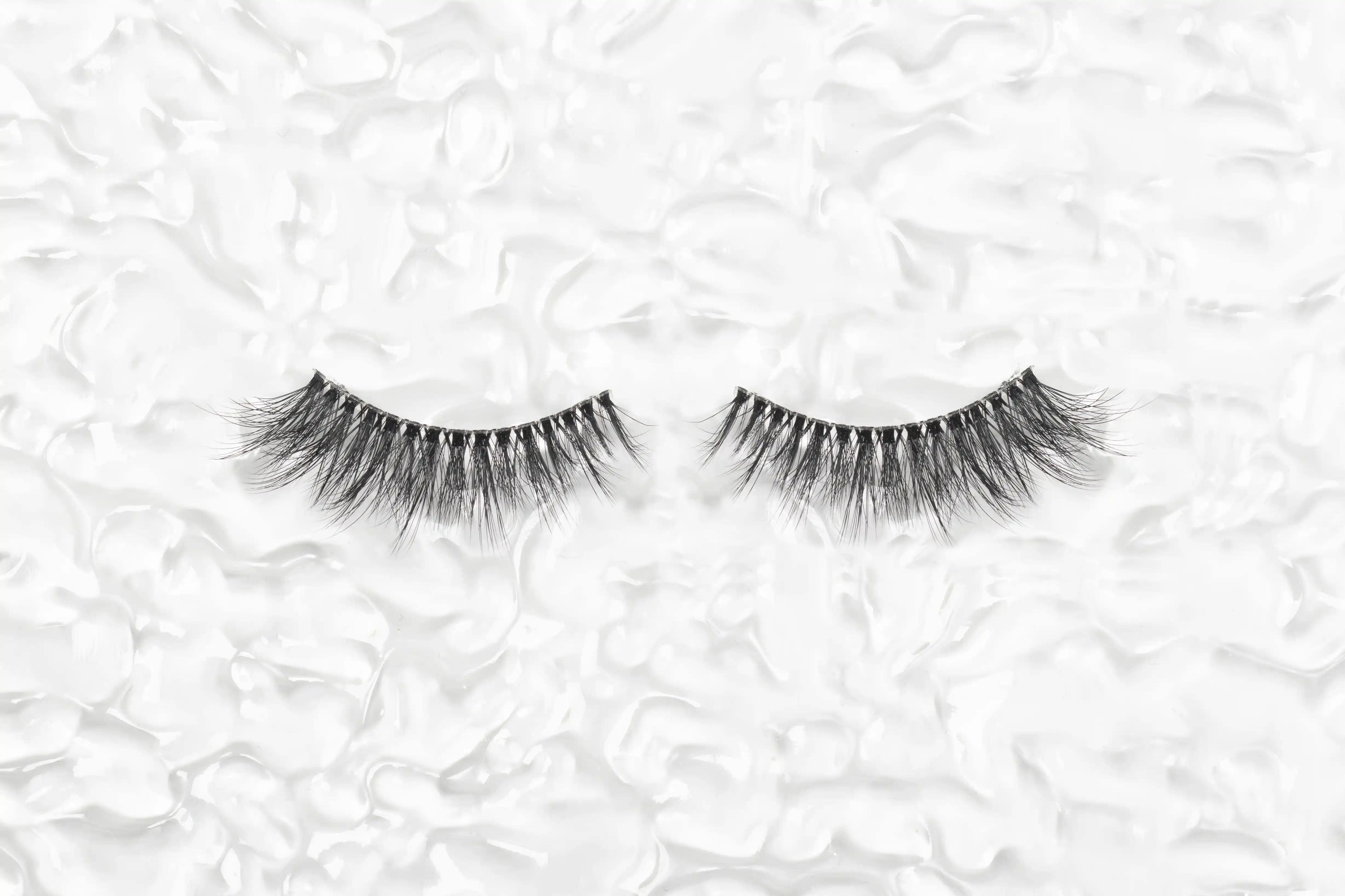 ULTRA-FINE SLENDER TIPS LASHES 